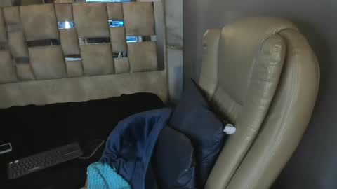 cata black online show from 18, 4, 2026