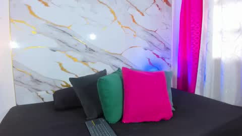 Snapshot of cata_gil1 chatting on 30, 10, 2025 cata_gil1 online show from 30, 10, 2025