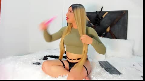 Snapshot of cata_sanchez chatting on 27, 3, 2026 cata_sanchez online show from 27, 3, 2026