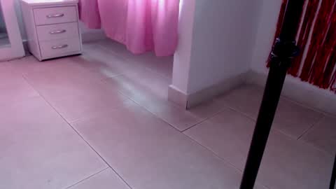 catalaia_stomm online show from 11, 1, 2025