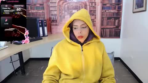 Queen Catalella online show from 19, 12, 2025