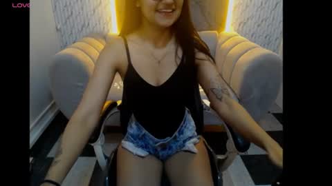 Snapshot of catalella_little_b chatting on 20, 6, 2026 catalella_little_b online show from 20, 6, 2026