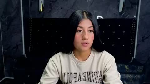 Snapshot of catalella_little_b chatting on 24, 6, 2026 catalella_little_b online show from 24, 6, 2026