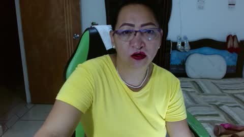 Snapshot of cataleya_ardiente1 chatting on 11, 2, 2025 isabel online show from 11, 2, 2025