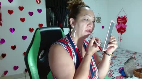 Snapshot of cataleya_ardiente1 chatting on 12, 9, 2025 isabel online show from 12, 9, 2025