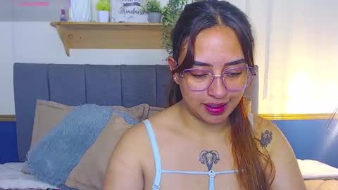 Snapshot of cataleya_kudo chatting on 8, 10, 2025 cataleya_kudo online show from 8, 10, 2025