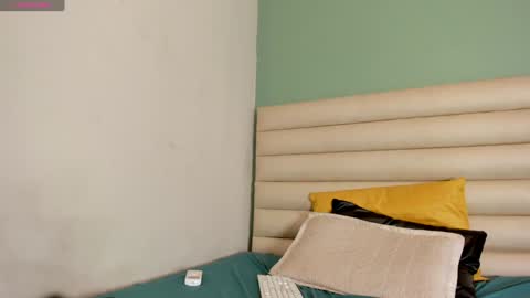 cataleya smith20 online show from 22, 1, 2025