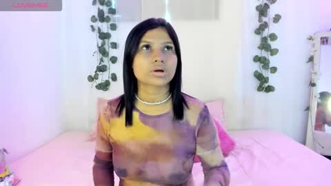 Snapshot of catalina_and_roger chatting on 28, 9, 2025 Cata y Roger online show from 28, 9, 2025