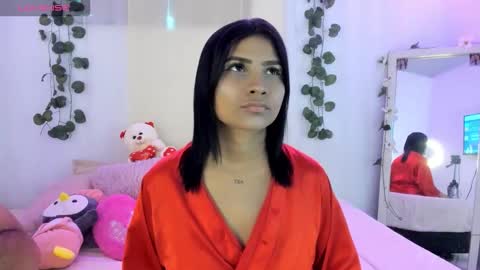 Snapshot of catalina_and_roger chatting on 29, 9, 2025 Cata y Roger online show from 29, 9, 2025