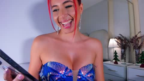 Snapshot of catalleya_hott chatting on 31, 12, 2024 Call me Cata  online show from 31, 12, 2024