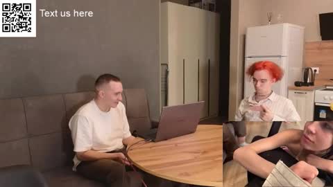 Snapshot of catchustoday chatting on 11, 11, 2025 Stacy and Bob online show from 11, 11, 2025