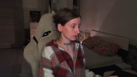 Snapshot of cath_dysphoria_ chatting on 30, 5, 2026 CATH online show from 30, 5, 2026