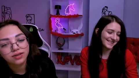 Snapshot of catherine_kitty chatting on 12, 3, 2025 Catherine online show from 12, 3, 2025