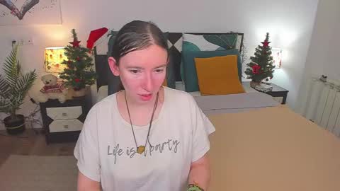 Catrin online show from 7, 1, 2025