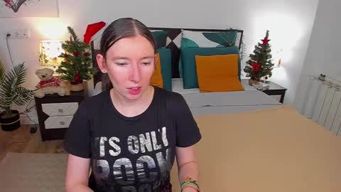 Catrin online show from 4, 2, 2025