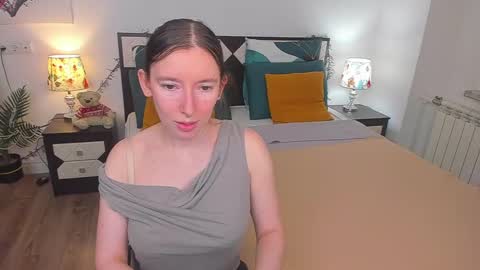 Catrin online show from 12, 2, 2025