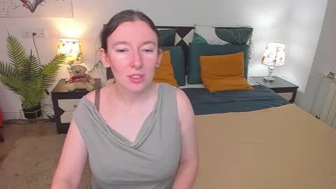 Catrin online show from 1, 12, 2025