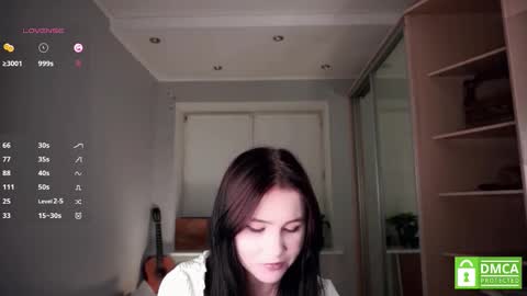 Snapshot of cathleenleoni chatting on 14, 9, 2025 Eva online show from 14, 9, 2025