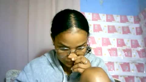 Snapshot of cathyxlisa chatting on 25, 4, 2026 CathyXLisa online show from 25, 4, 2026