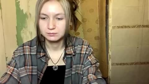 Lola online show from 4, 11, 2025