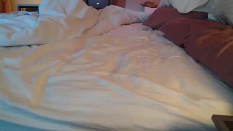 some call me djcatnips some call me CC but i love it when you call me miss catnips  online show from 12, 11, 2025