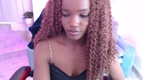 Snapshot of cattalheya chatting on 1, 2, 2025 Catta online show from 1, 2, 2025