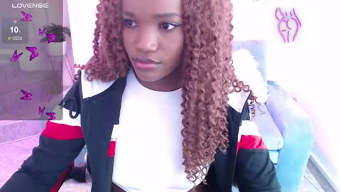 Snapshot of cattalheya chatting on 19, 2, 2025 Catta online show from 19, 2, 2025