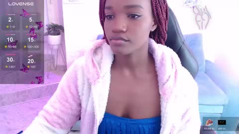 Snapshot of cattalheya chatting on 3, 3, 2025 Catta online show from 3, 3, 2025
