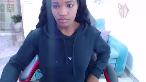 Snapshot of cattalheya chatting on 12, 9, 2025 Catta online show from 12, 9, 2025