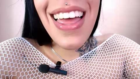 Cattleya online show from 3, 2, 2026