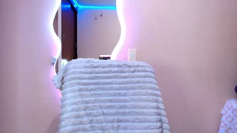 Cattleya online show from 9, 3, 2026