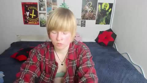 cattie_w_ online show from 22, 2, 2026