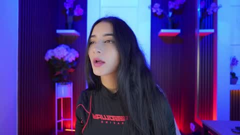 cattleyascaly online show from 18, 10, 2025