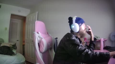 Snapshot of cattywompiscreations chatting on 23, 12, 2024 zatbabydaddy online show from 23, 12, 2024