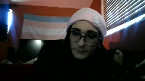 Snapshot of cdashleysimmons chatting on 8, 2, 2026 Allie North online show from 8, 2, 2026