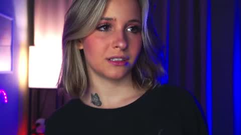 Snapshot of ceceliapidcock chatting on 16, 7, 2026 Lina online show from 16, 7, 2026