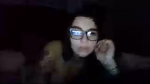 Snapshot of ceceluv27 chatting on 3, 8, 2026 ceceluv27 online show from 3, 8, 2026