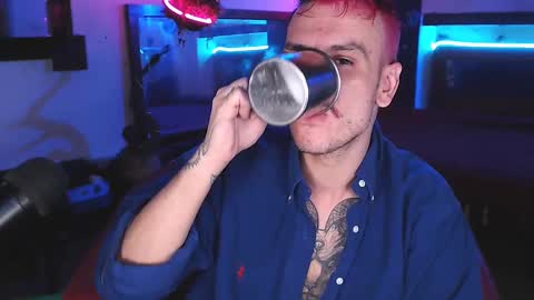 Snapshot of cek_186 chatting on 6, 1, 2025 cek_186 online show from 6, 1, 2025