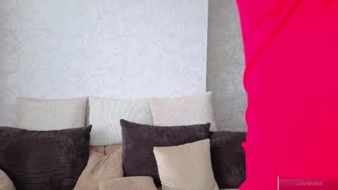 Snapshot of cel1ne_secret chatting on 28, 5, 2026 Josie Manesi online show from 28, 5, 2026
