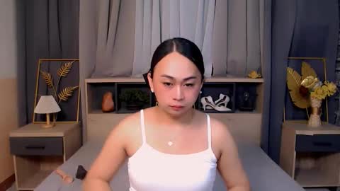 UR GOD CELEBES online show from 7, 10, 2025