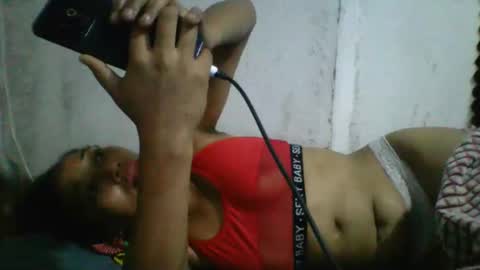 celena438935 online show from 25, 11, 2025