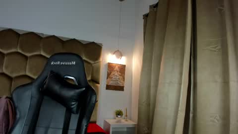 celene_rosejs online show from 28, 4, 2026