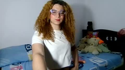 Snapshot of celessteseductora chatting on 28, 6, 2026 celessteseductora online show from 28, 6, 2026