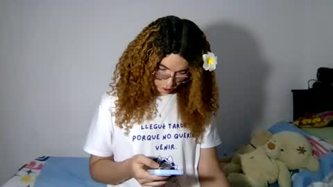 Snapshot of celessteseductora chatting on 4, 8, 2026 celessteseductora online show from 4, 8, 2026