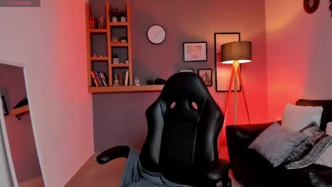 Snapshot of celeste_greys chatting on 23, 4, 2026 Celeste online show from 23, 4, 2026