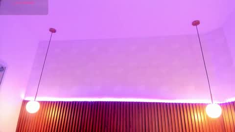 Sofia Castrillon online show from 17, 11, 2025