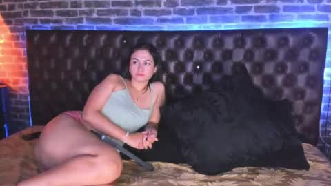 Snapshot of celeste_starsss chatting on 31, 5, 2026 celeste_starsss online show from 31, 5, 2026