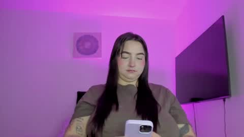Snapshot of celeste_y_pipe chatting on 19, 6, 2026 Celeste Y Pipe online show from 19, 6, 2026