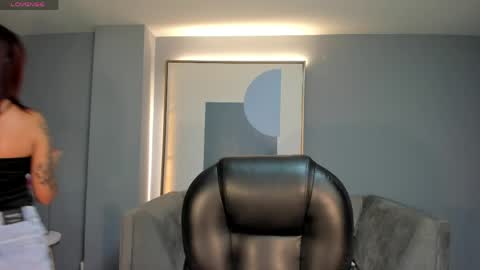 Snapshot of celestemoonx1 chatting on 19, 4, 2026 Celeste Moon online show from 19, 4, 2026