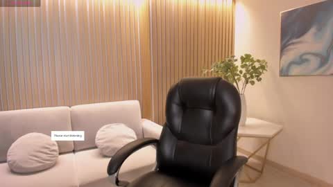 Snapshot of celestemoonx1 chatting on 28, 4, 2026 Celeste Moon online show from 28, 4, 2026